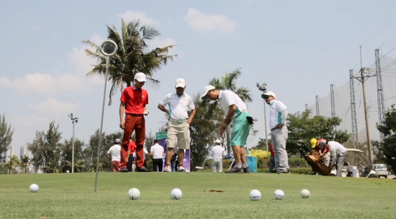 Golf Hotel Хошимин Экстерьер фото